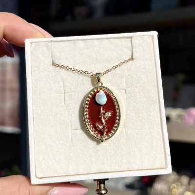 Kırmızı Lale Sanat Kolye I Çelik