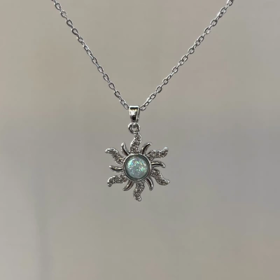Opal Taşlı Sun Kolye I Çelik