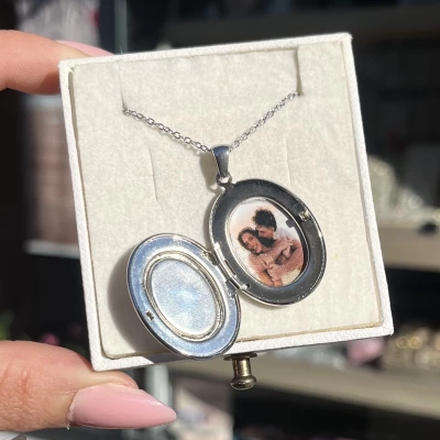 Oval Desenli Fotoğraflı Kapaklı Kolye I Çelik