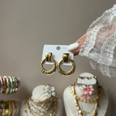 Shining Circle Küpe