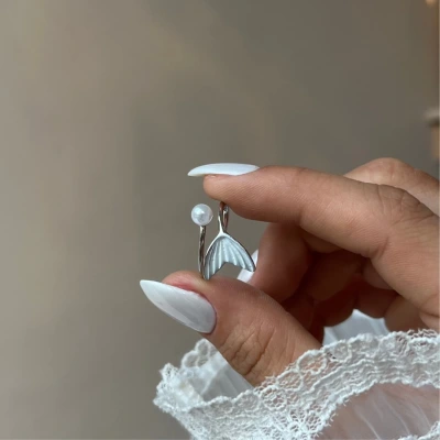 Tail and Pearl Yüzük