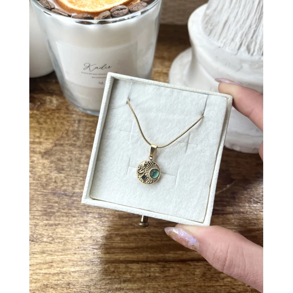 Yeşil Taşlı Minimal Vintage Kolye I Çelik