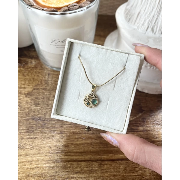 Yeşil Taşlı Minimal Vintage Kolye I Çelik