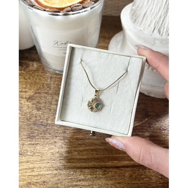 Yeşil Taşlı Minimal Vintage Kolye I Çelik