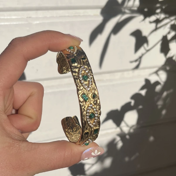 Yeşil Taşlı ve Göz Motifli Vintage Kelepçe Bileklik