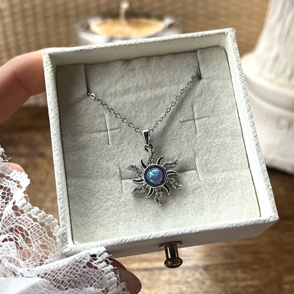 Opal Taşlı Sun Kolye I Çelik