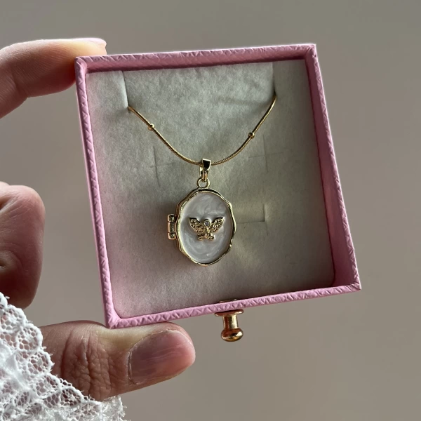 Aynalı ve Sedefli Melek Kapaklı Kolye I Çelik