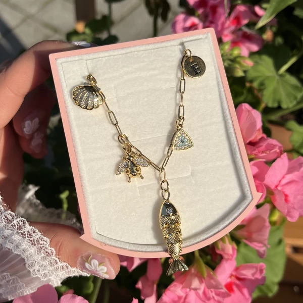 Balıklı 5 Charmlı Vintage Kolye I Çelik