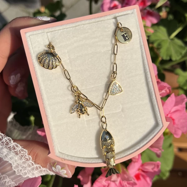 Balıklı 5 Charmlı Vintage Kolye I Çelik