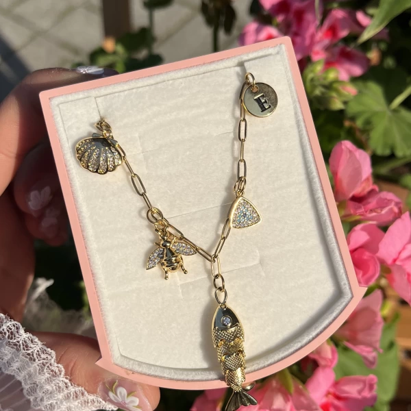 Balıklı 5 Charmlı Vintage Kolye I Çelik