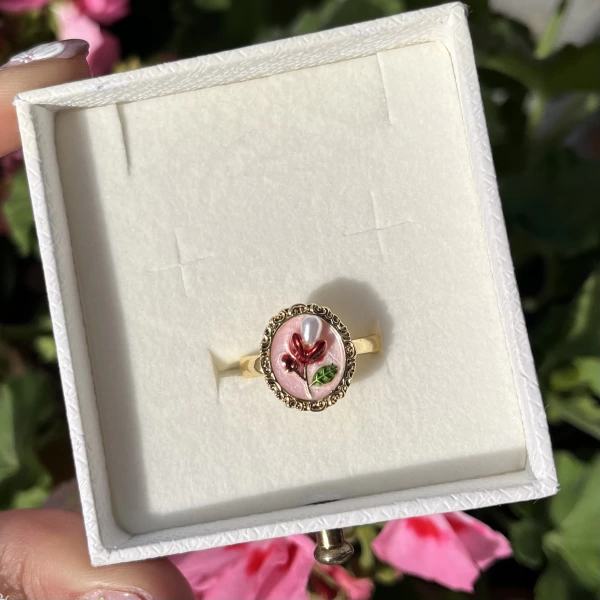İncili Pembe Çiçek Sanat Yüzük