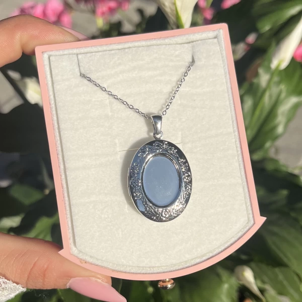 Oval Desenli Kapaklı Kolye I Çelik