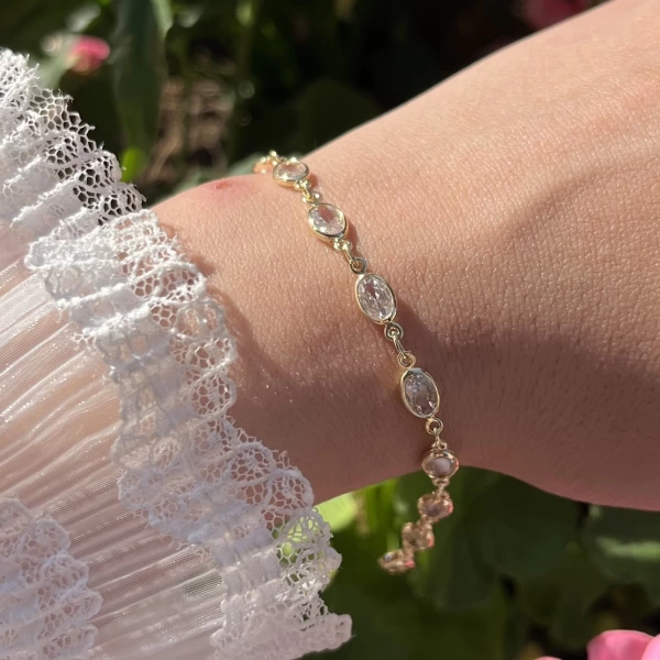Oval Taşlı Bileklik I 18K Altın Kaplama