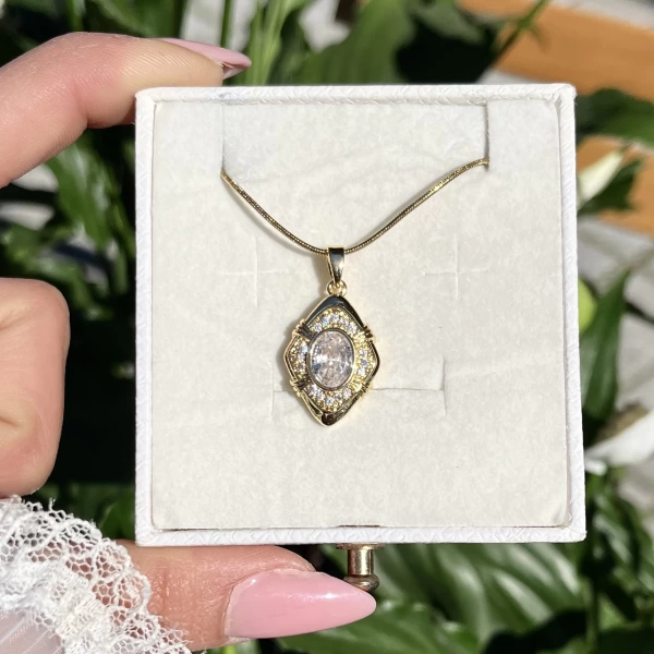 Taşlı Dörtgen Vintage Kolye I Çelik