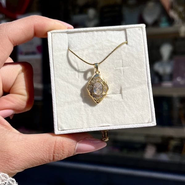 Taşlı Dörtgen Vintage Kolye I Çelik