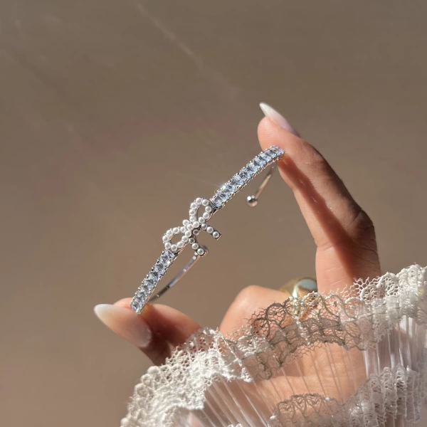 Prenses İncili Fiyonk Bileklik