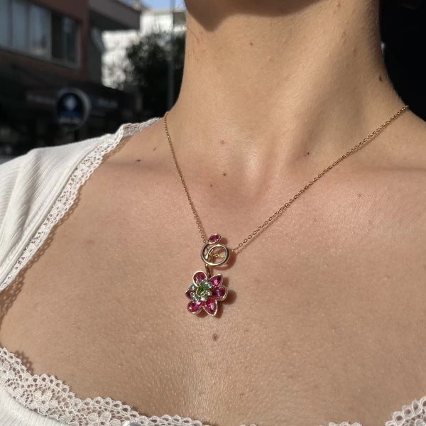 Kırmızı S. Lida Kolye