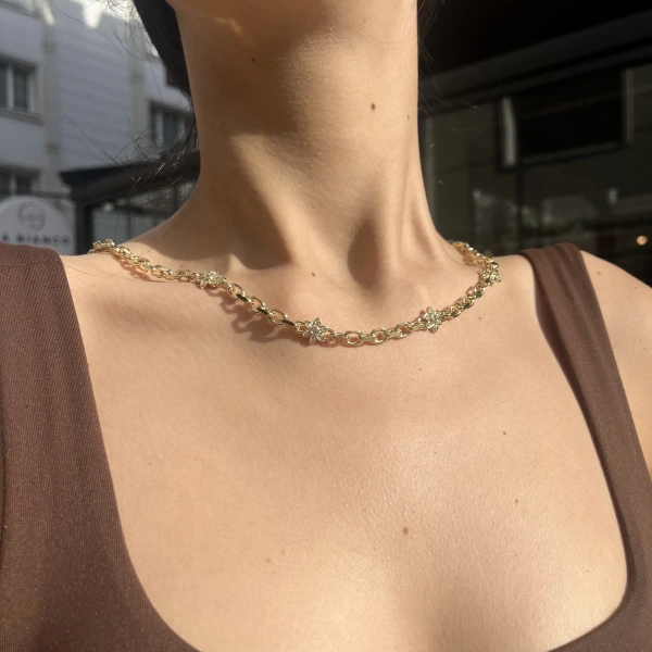 Çiçek Motifli Choker Kolye