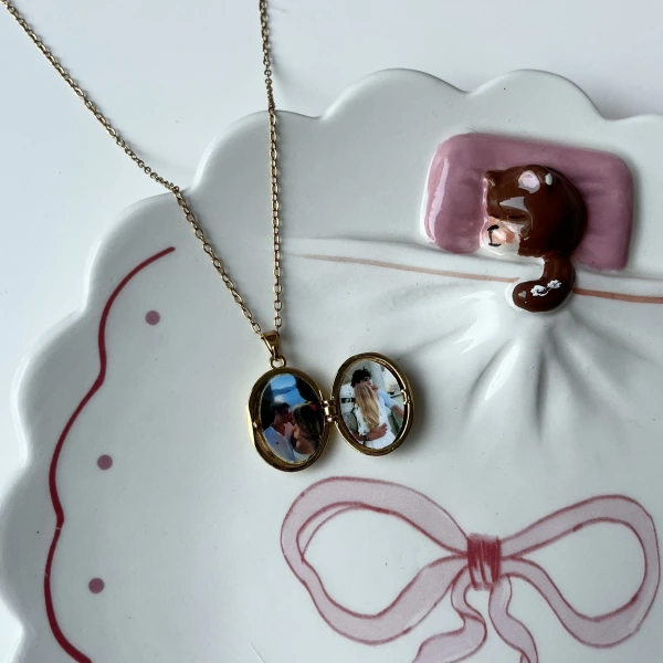 Tavşan Desenli Oval Fotoğraflı Kolye (1,7 cm)