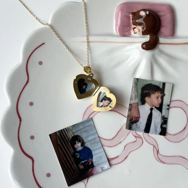 Kalp Şeklinde Fotoğraflı Kolye