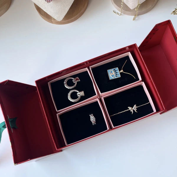 Advent Calender Sürpriz Kutu (4 ürün)