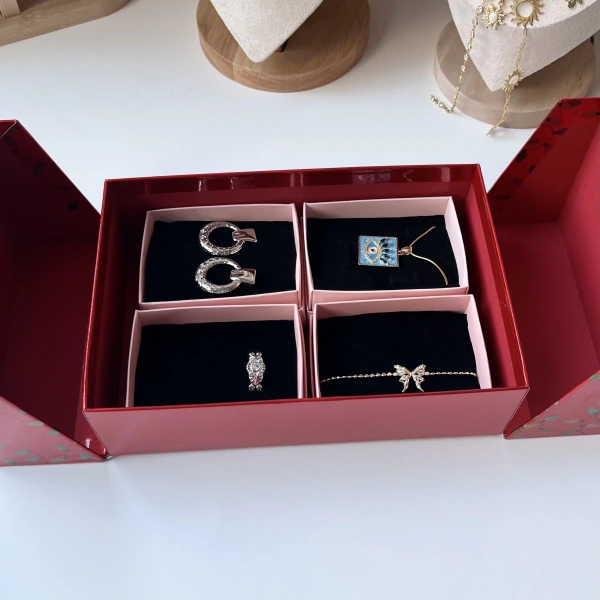 Advent Calender Sürpriz Kutu (4 ürün)