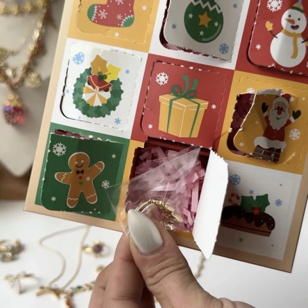 Advent Calender 12’li Sürpriz Takı Kutusu