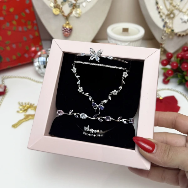 Yılbaşı Paketi 8 Kelebek Takım