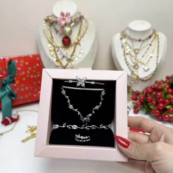 Yılbaşı Paketi 8 Kelebek Takım