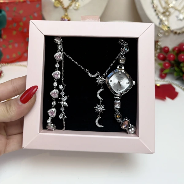 Yılbaşı Paketi 9 Tulip Saat Takım