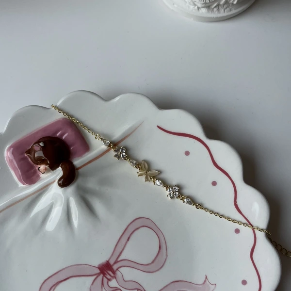 Kelebek Charmlı Bileklik