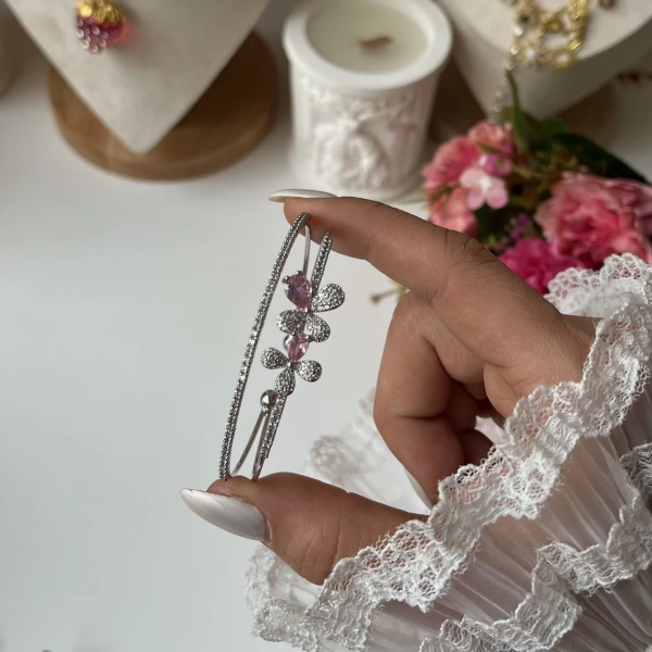 Prenses Çiçekli Kelepçe Bileklik