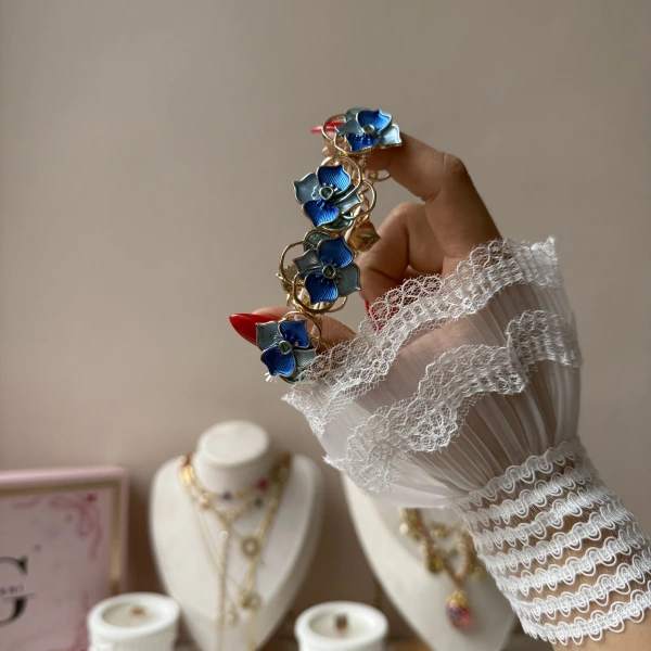 Mavi Encanto Kelepçe Bileklik