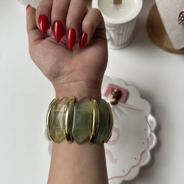 Velvet Green Gold Detaylı Bileklik