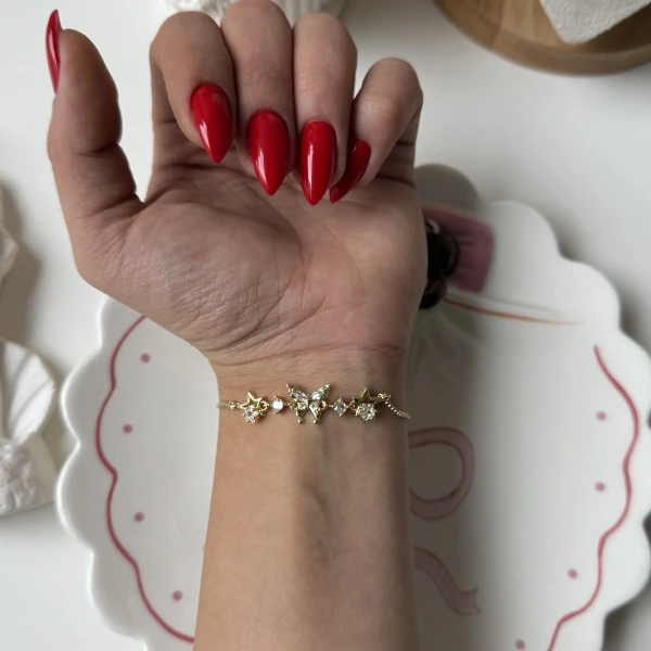 Zarif Taşlı Kelebek Bileklik