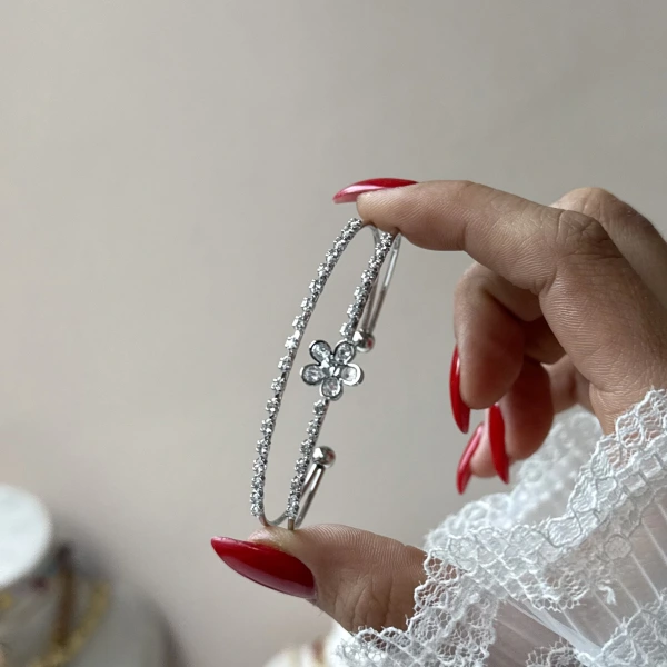 Prenses Soft Bloom Kelepçe Bileklik