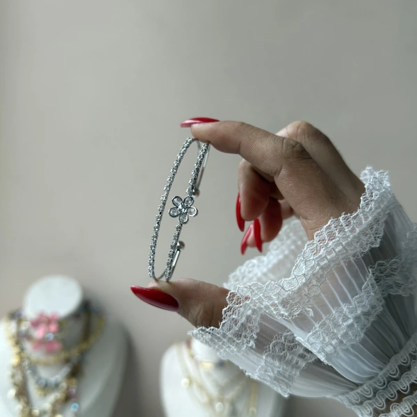 Prenses Soft Bloom Kelepçe Bileklik