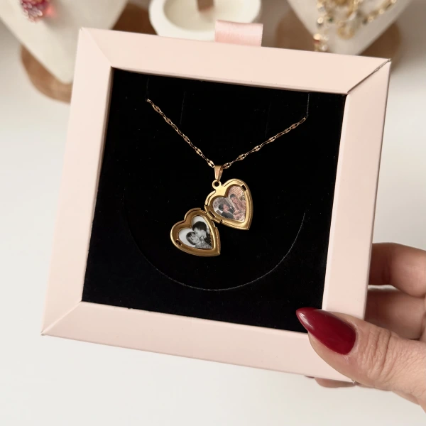 Fiyonklu Fotoğraflı Kalp Kolye