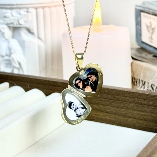 Desenli Kapaklı Fotoğraflı Kalp Kolye