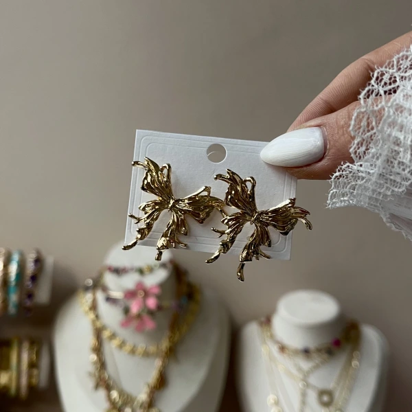 Antique Butterfly Küpe