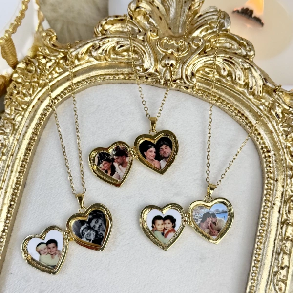 Kalp Motifli Fotoğraflı Kolye