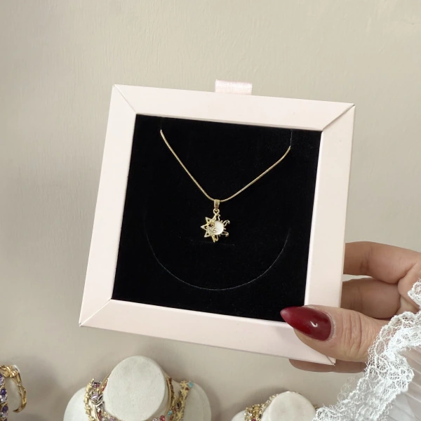 Harpio Güneş Kolye