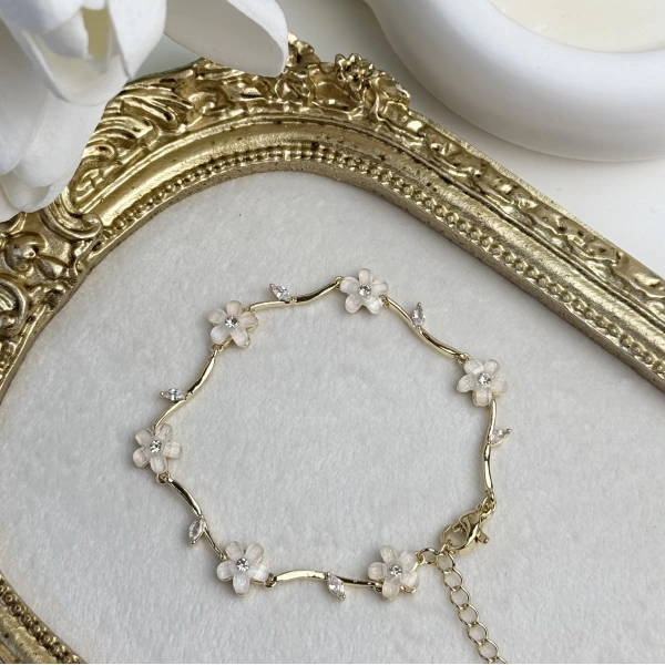 Erik Çiçeği Bileklik