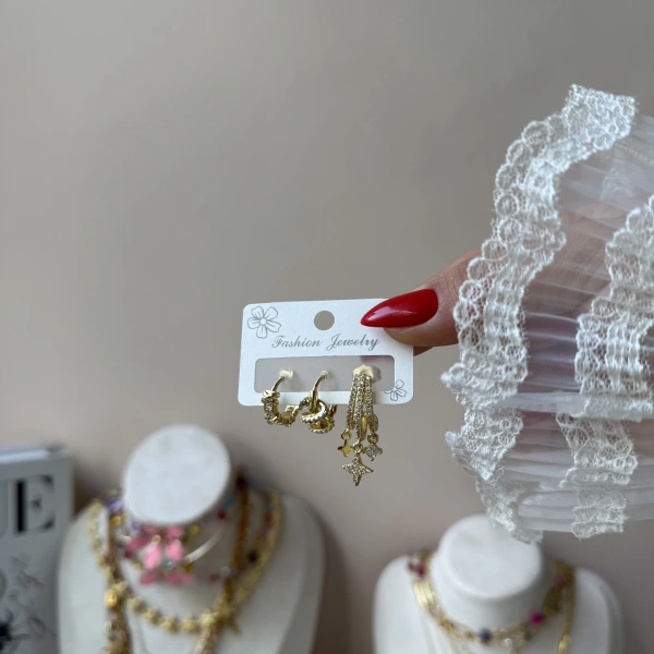 Işık Tanesi 3lü Küpe Seti