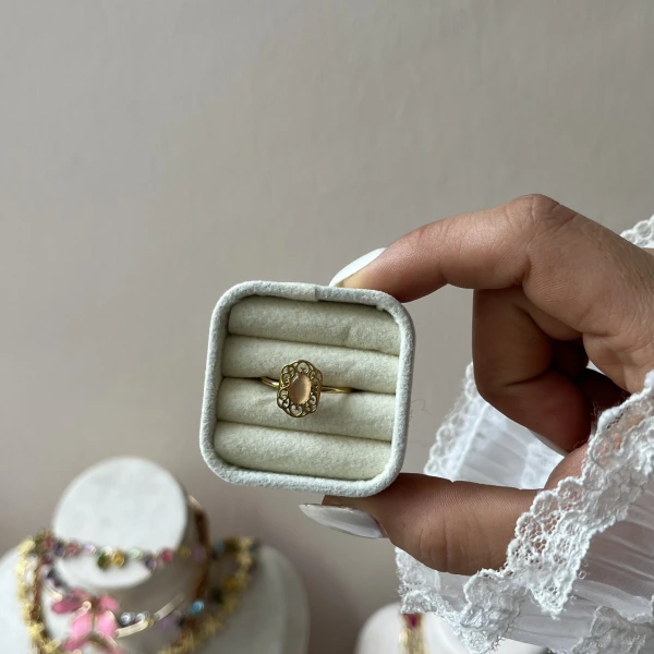 Royal Heritage Yüzük