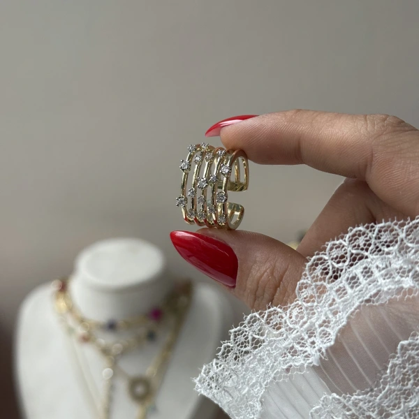 Aura Taşlı Şerit Yüzük