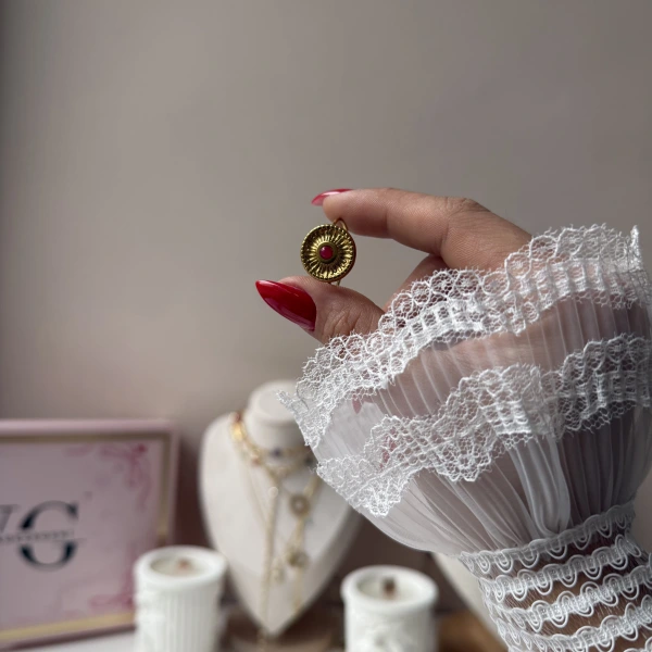 Scarlet Vintage Yüzük