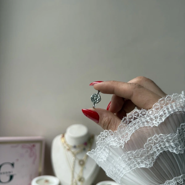 Antique Rose Yüzük