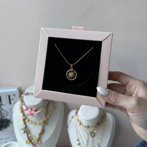 Golden Sun Disk Kolye