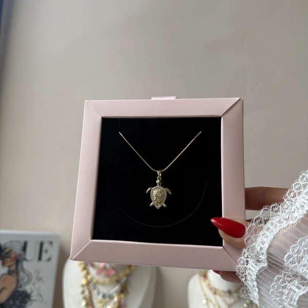 Aurea Turtle Kolye